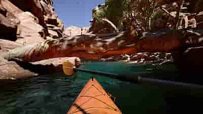 Gameplay screenshot of Kayak VR Mirage