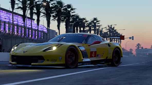 <span class="hidden">VR Racen</span> <br class="md:hidden"><span class="text-white md:text-2xl">2.5 uur</span>